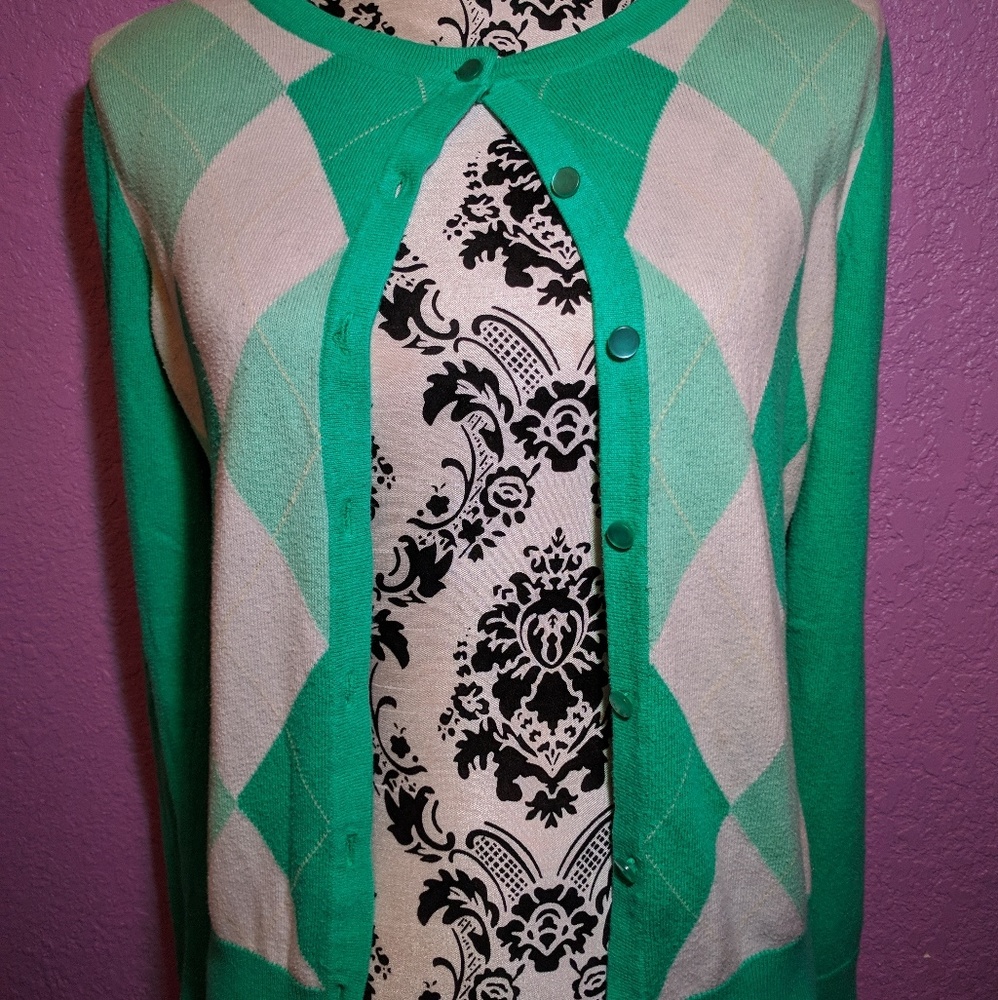 New York & CO. Size M Emerald Green Argyle Cardigan Business Casual